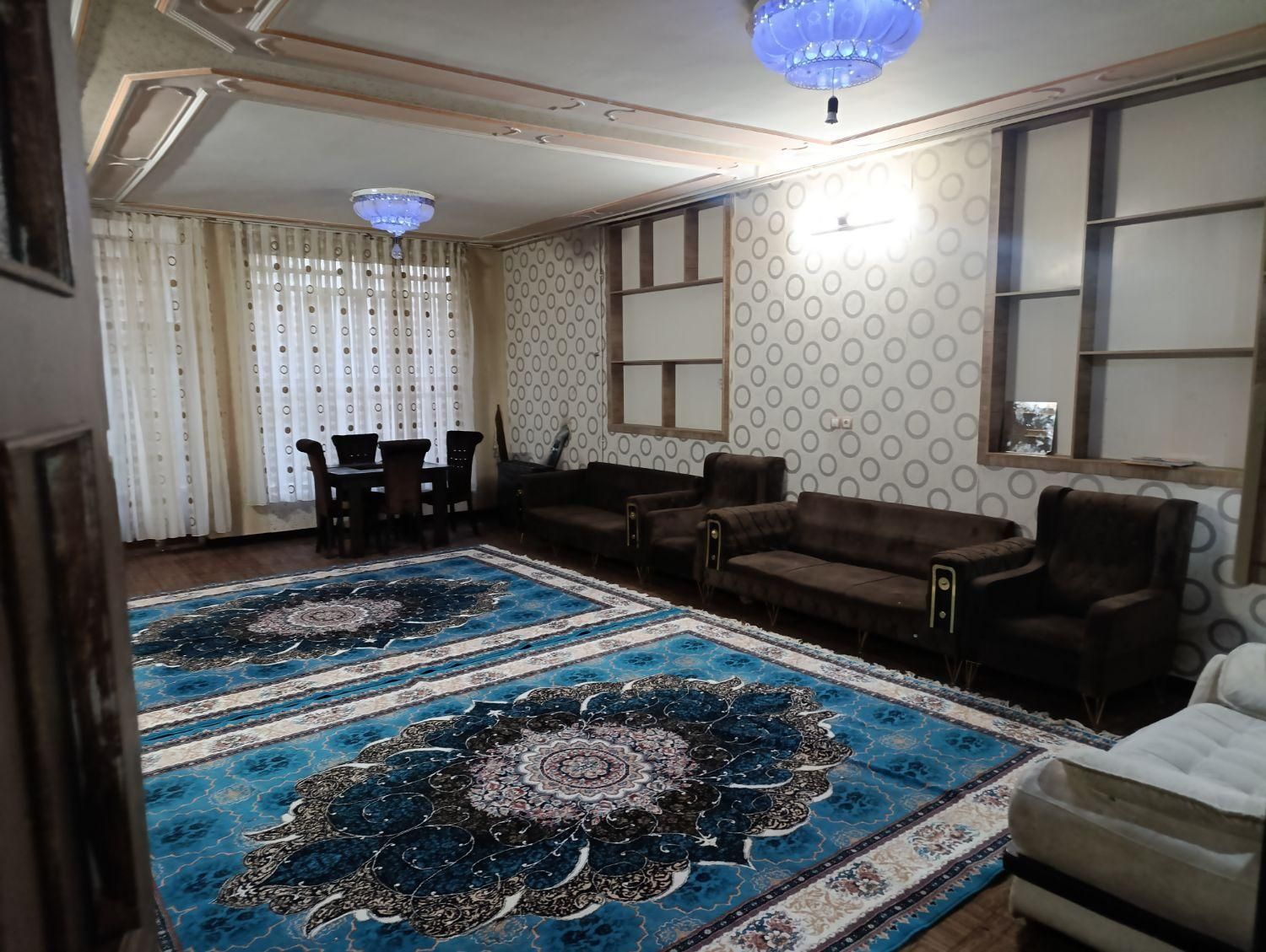 منزل و آپارتمان مبله بلوار پاسارگاد سراج|اجارهٔ کوتاه‌مدت آپارتمان و سوئیت|شیراز, شهرک سراج‎|دیوار