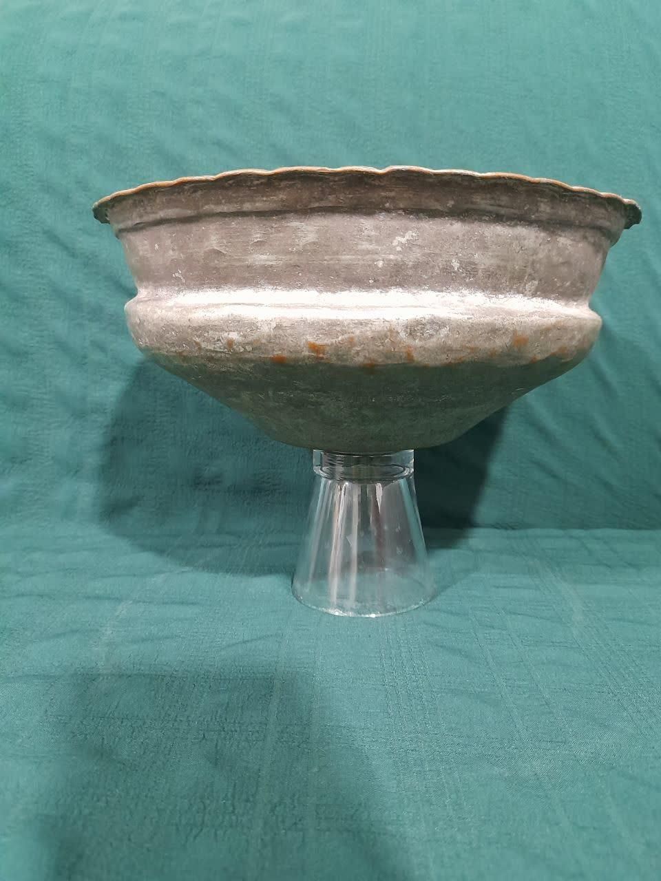 کاسه مسی قدیمی|کلکسیون اشیاء عتیقه|بندر ماهشهر, |دیوار