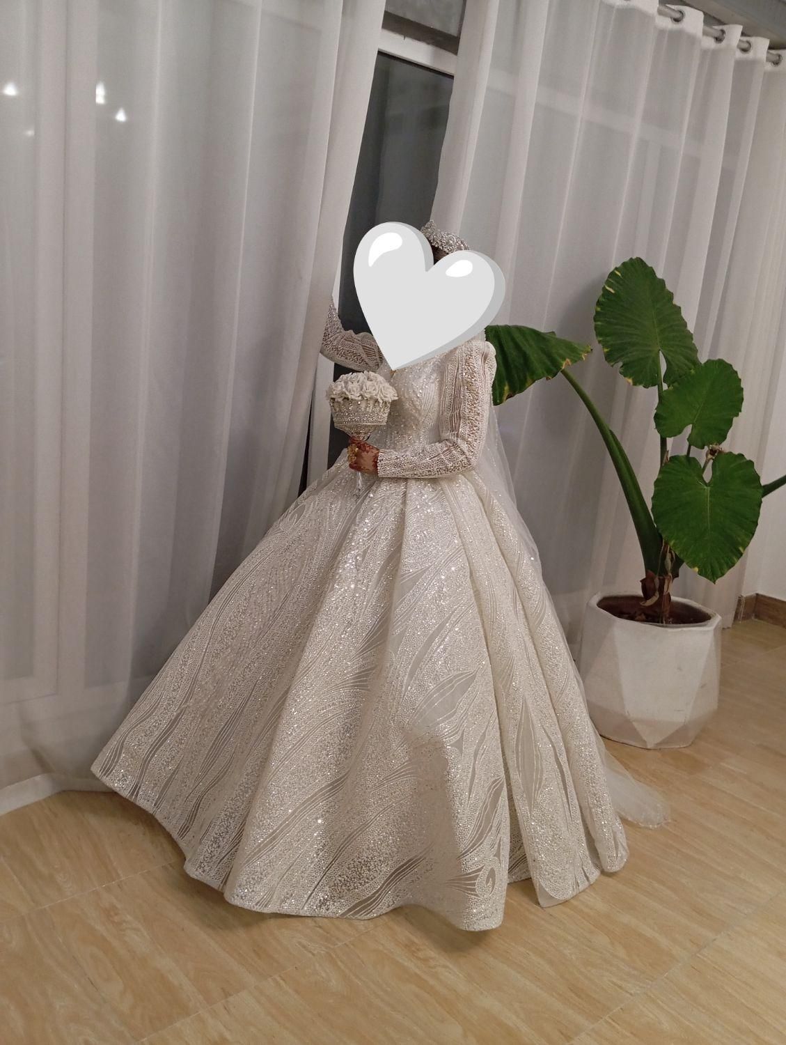 لباس عروس|لباس|بندر گناوه, |دیوار