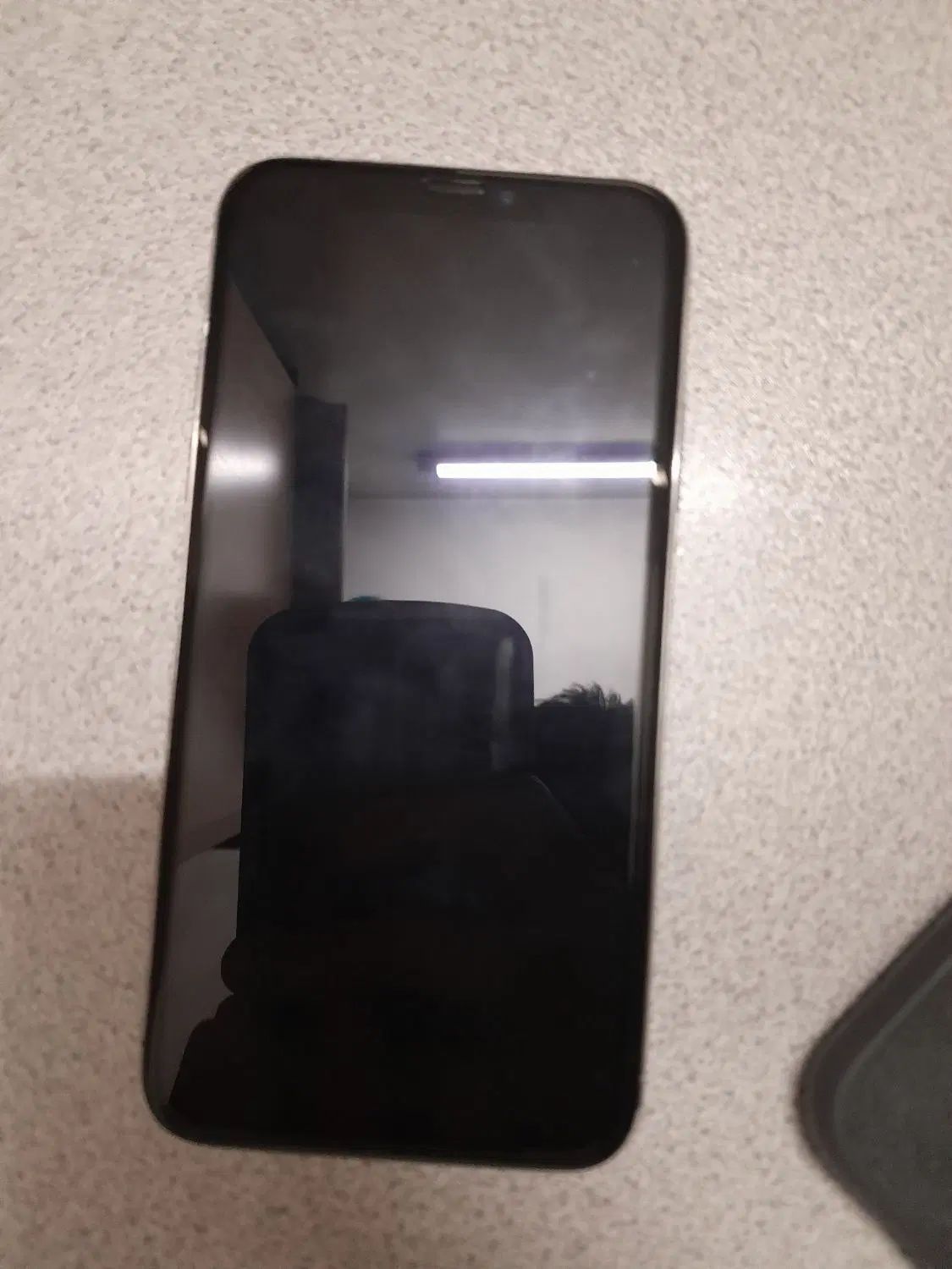 iphone x64 silver lla|موبایل|اصفهان, ملک‌شهر|دیوار
