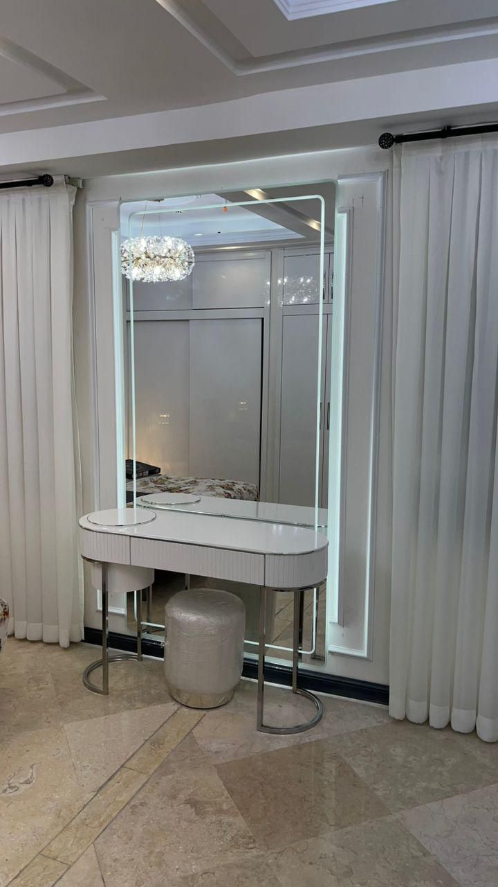 اینه نقش الماس|آینه|پرند, فاز ۱|دیوار