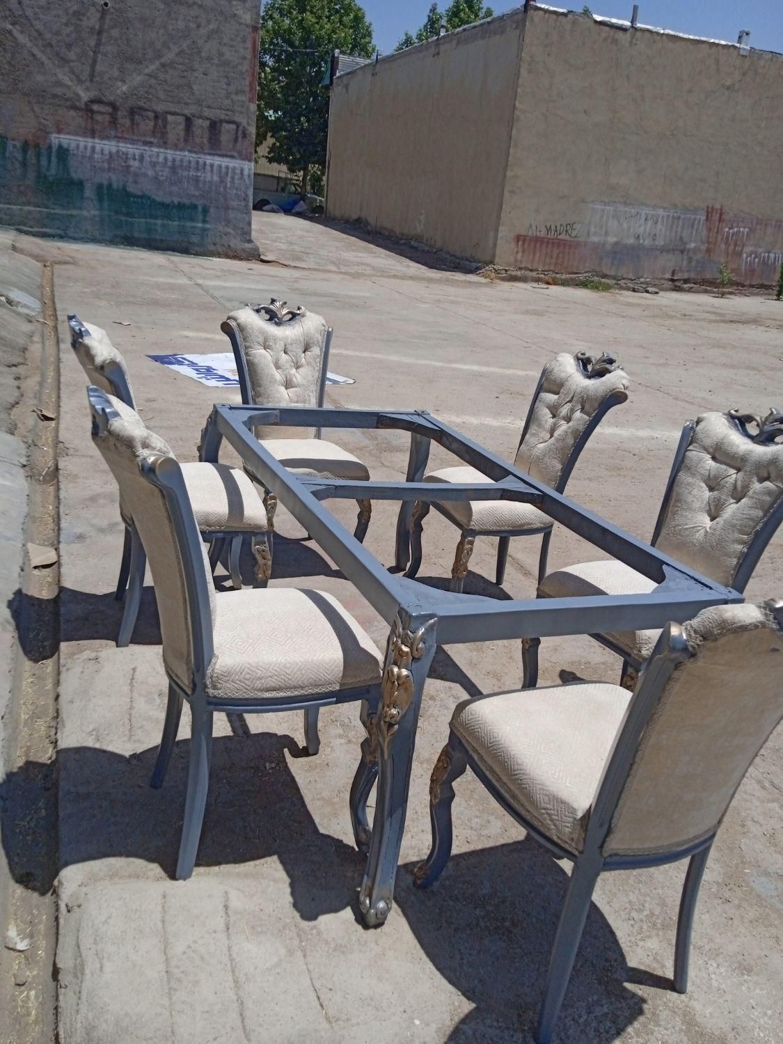 رنگ امیزی وسایل چوبی|خدمات پیشه و مهارت|خرم‌آباد, |دیوار