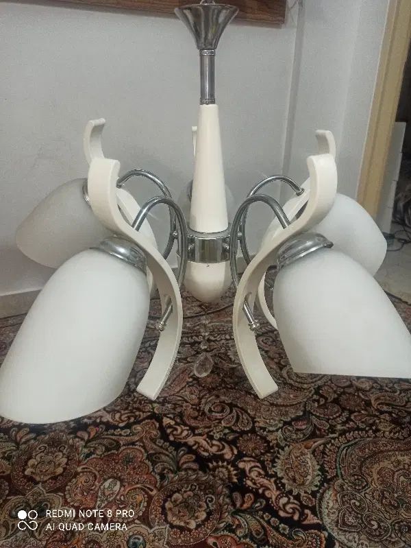 چندین عدد لوستر دیواری همه رو یکجا به قیمت ۲۲۰۰|لوستر و چراغ آویز|ورامین, ورامین|دیوار