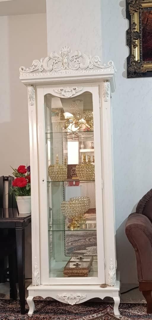 بوفه سفید تمیز نو نو بدون هیچگونه خط و خشی|بوفه، ویترین، کنسول|کرج, شاهین‌ویلا|دیوار