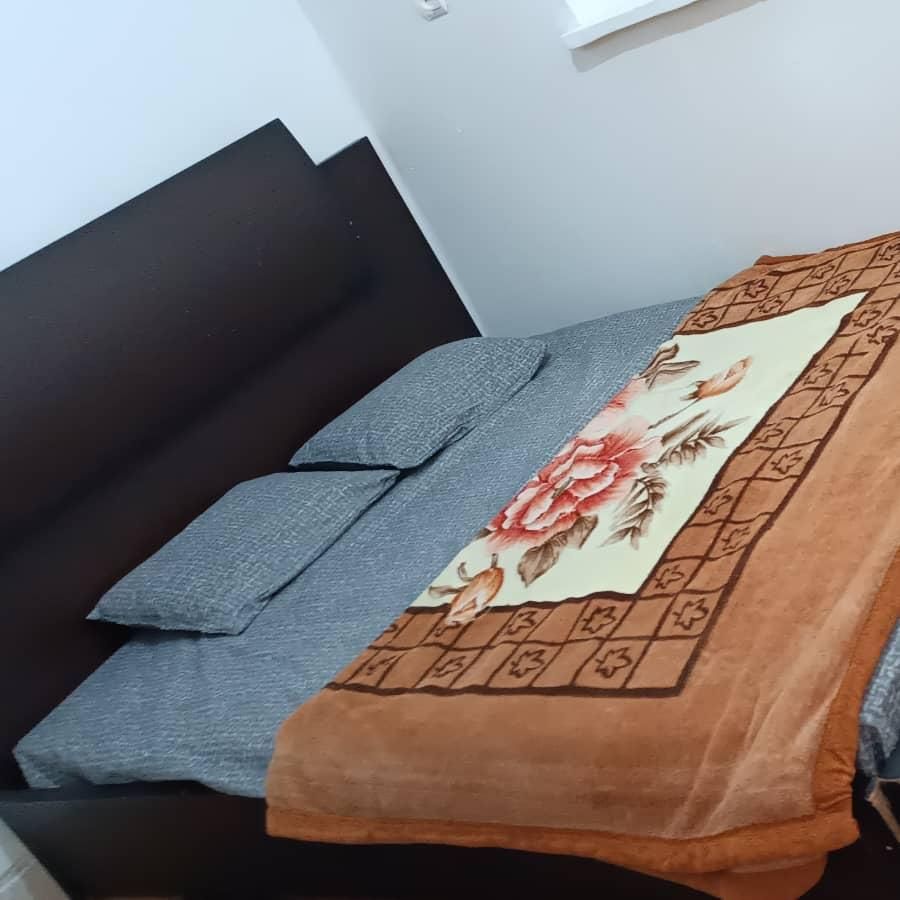 اجاره روزانه/هفتگی/ماهانه آپارتمان ۱۰۰ متری|اجارهٔ کوتاه‌مدت آپارتمان و سوئیت|شیراز, مسلم|دیوار