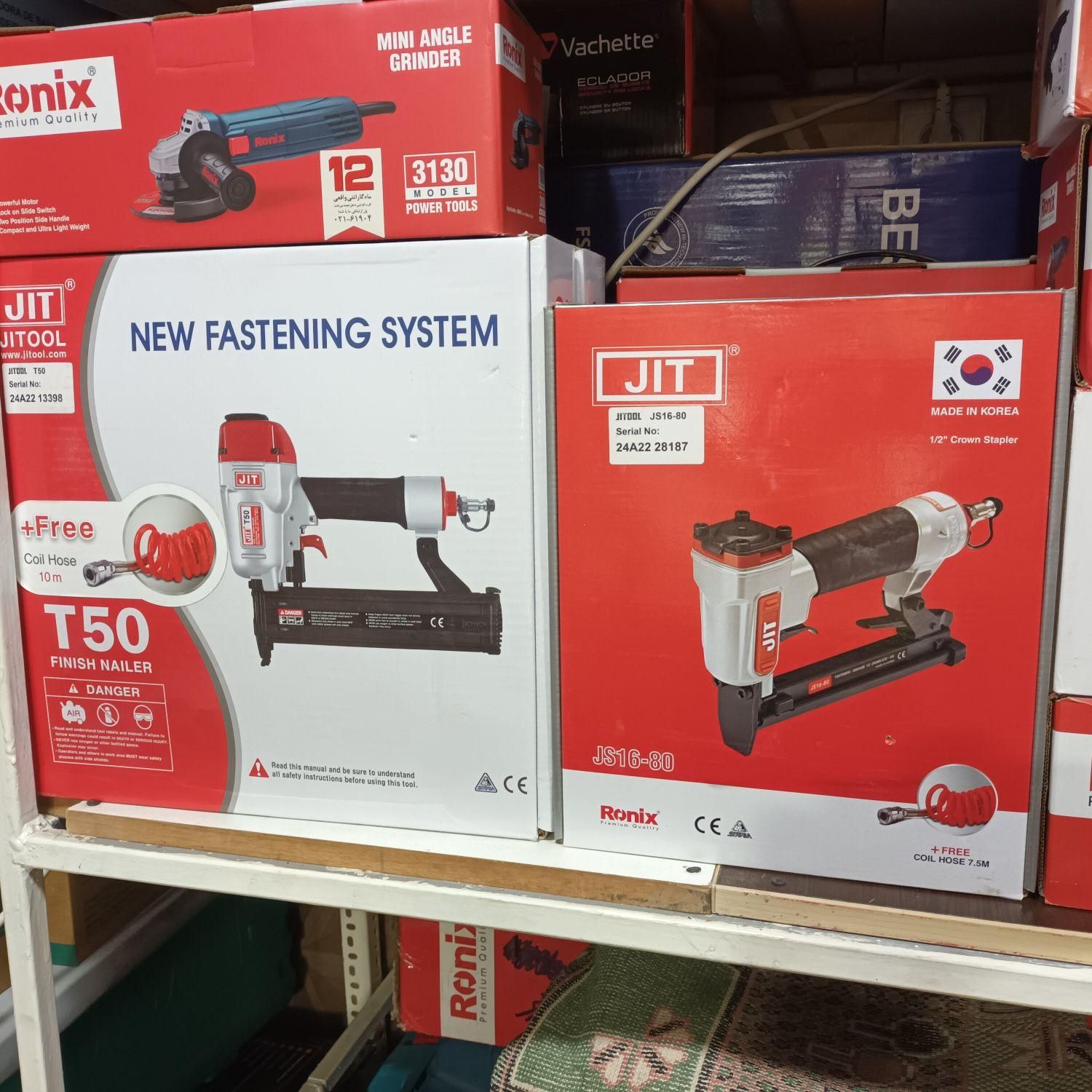 پمپ بادروغنی .سایلنت.کمپرسور هوا.میخکوب منگنه کوب|ماشینآلات صنعتی|بندرعباس, |دیوار