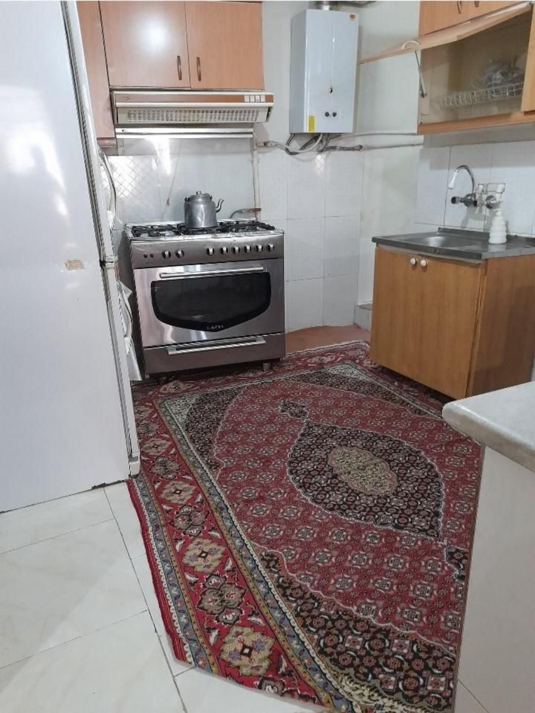 سوییت های اجاره ای پارکینگ دار داخل شهر جوانرود|اجارهٔ کوتاه‌مدت آپارتمان و سوئیت|جوانرود, |دیوار