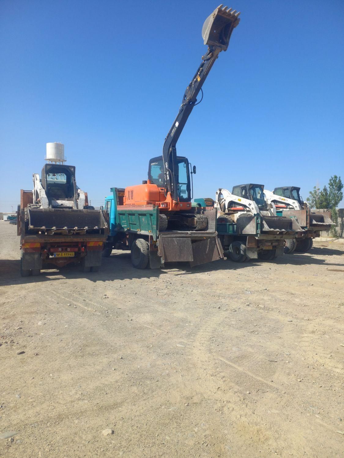 بابکت ومینی بیل حمل نخاله|خدمات حمل و نقل|آبیک, |دیوار