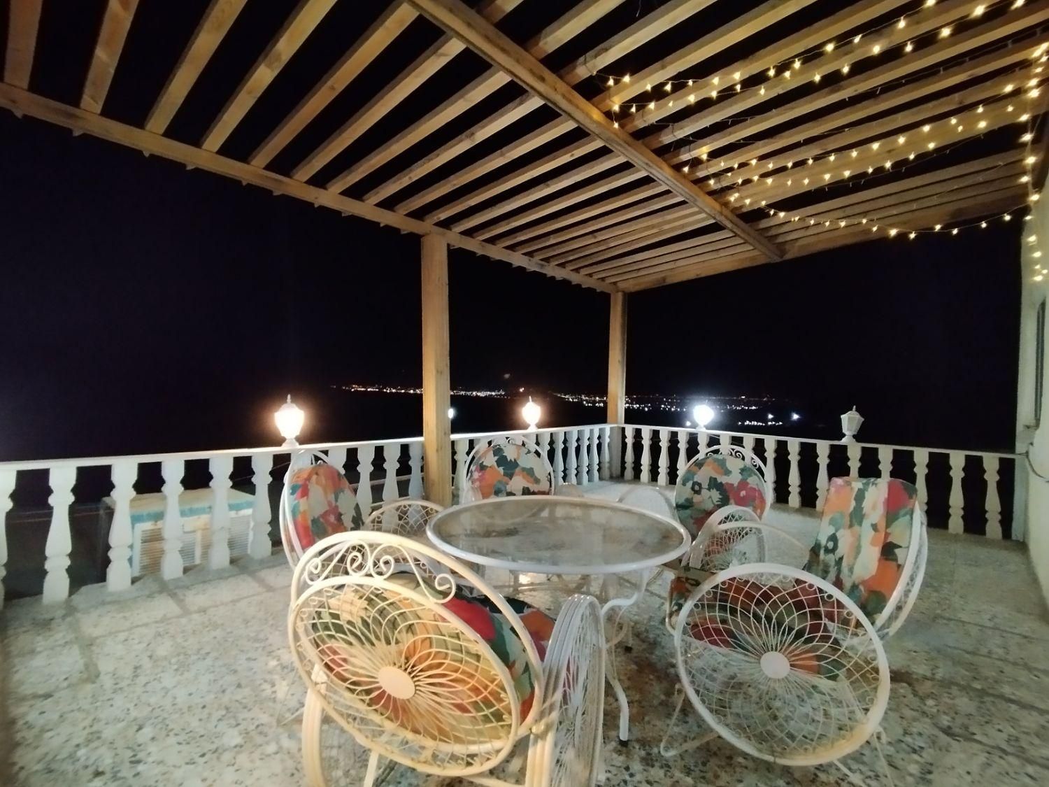 ویلا فول امکانات با استخر اب گرم|اجارهٔ کوتاهمدت ویلا و باغ|اراک, |دیوار