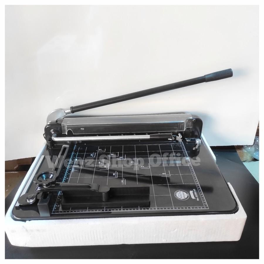 برش کاغذ و کتاب گیوتینی A4-8290|لوازم التحریر|شیراز, سینما سعدی|دیوار