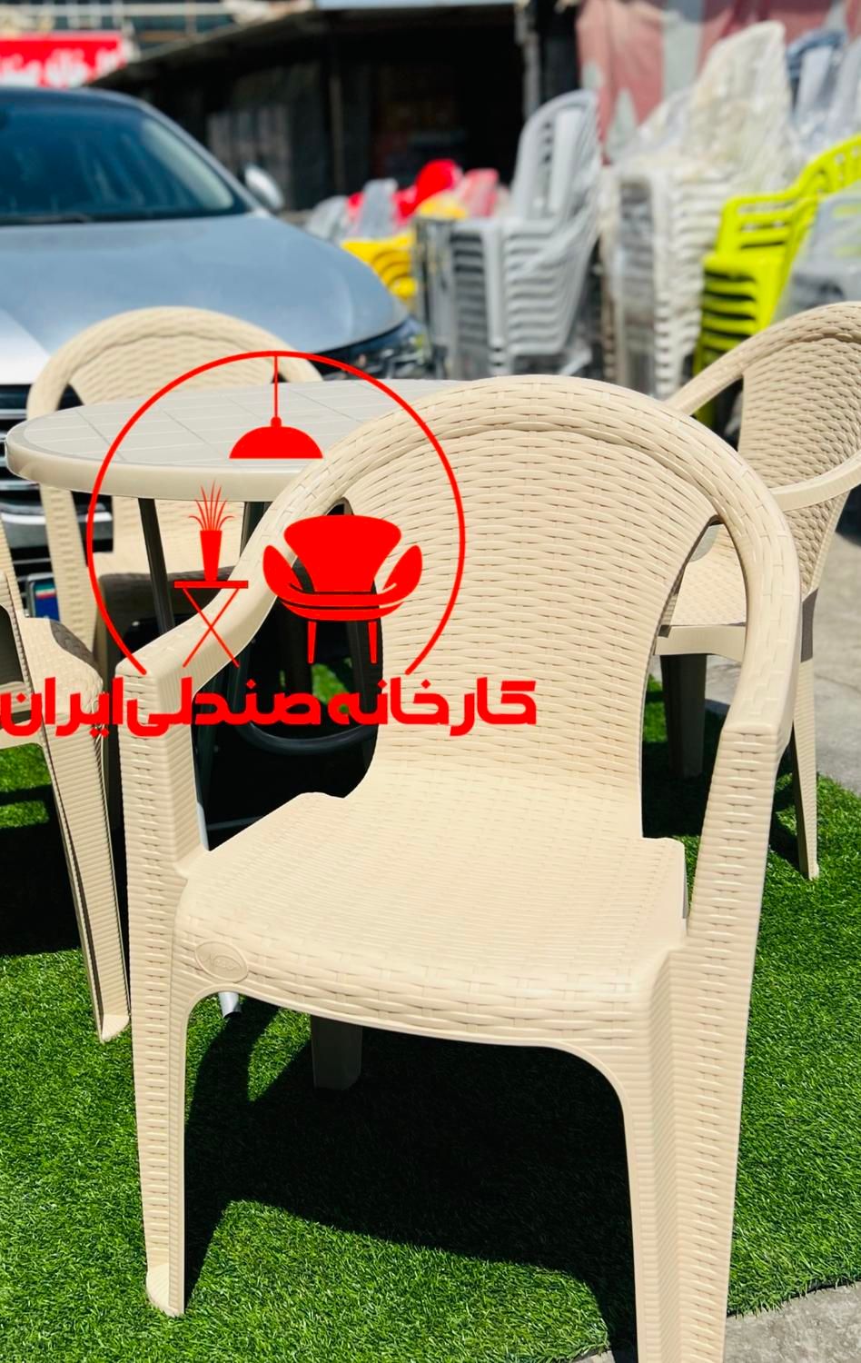 صندلی پلاستیکی ناهارخوری اداری طرح نایک(کارخانه)|صندلی و نیمکت|تهران, میدان ولیعصر|دیوار