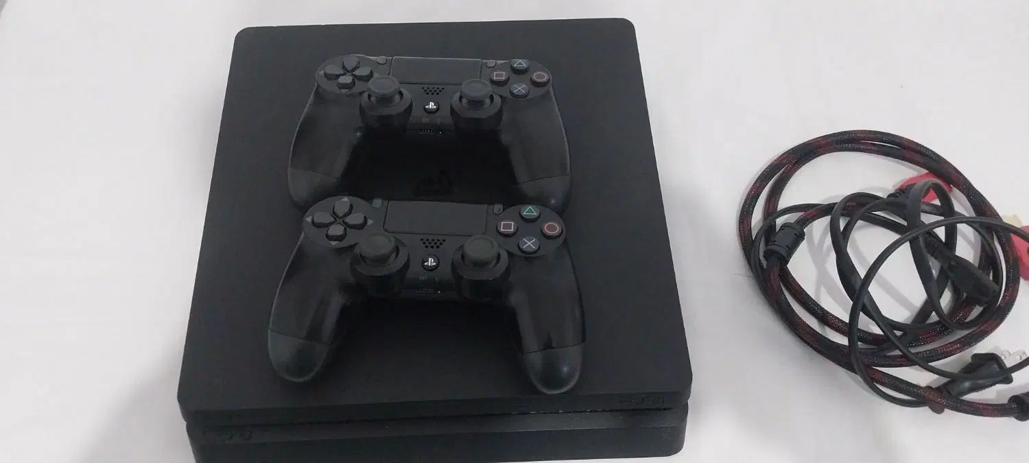 ps4اسلیم یک ترابایت (ورژن اروپا)+ ۱۰ بازی+ ۲ دسته|کنسول، بازی ویدئویی و آنلاین|کرج, حسین‌آباد|دیوار