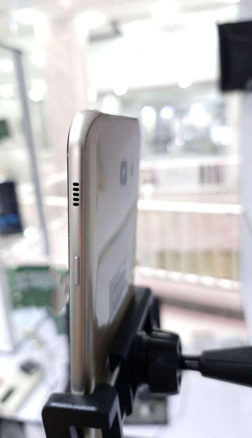 سامسونگ Galaxy A7 (2017) با حافظهٔ ۳۲ گیگابایت|موبایل|تهران, ونک|دیوار