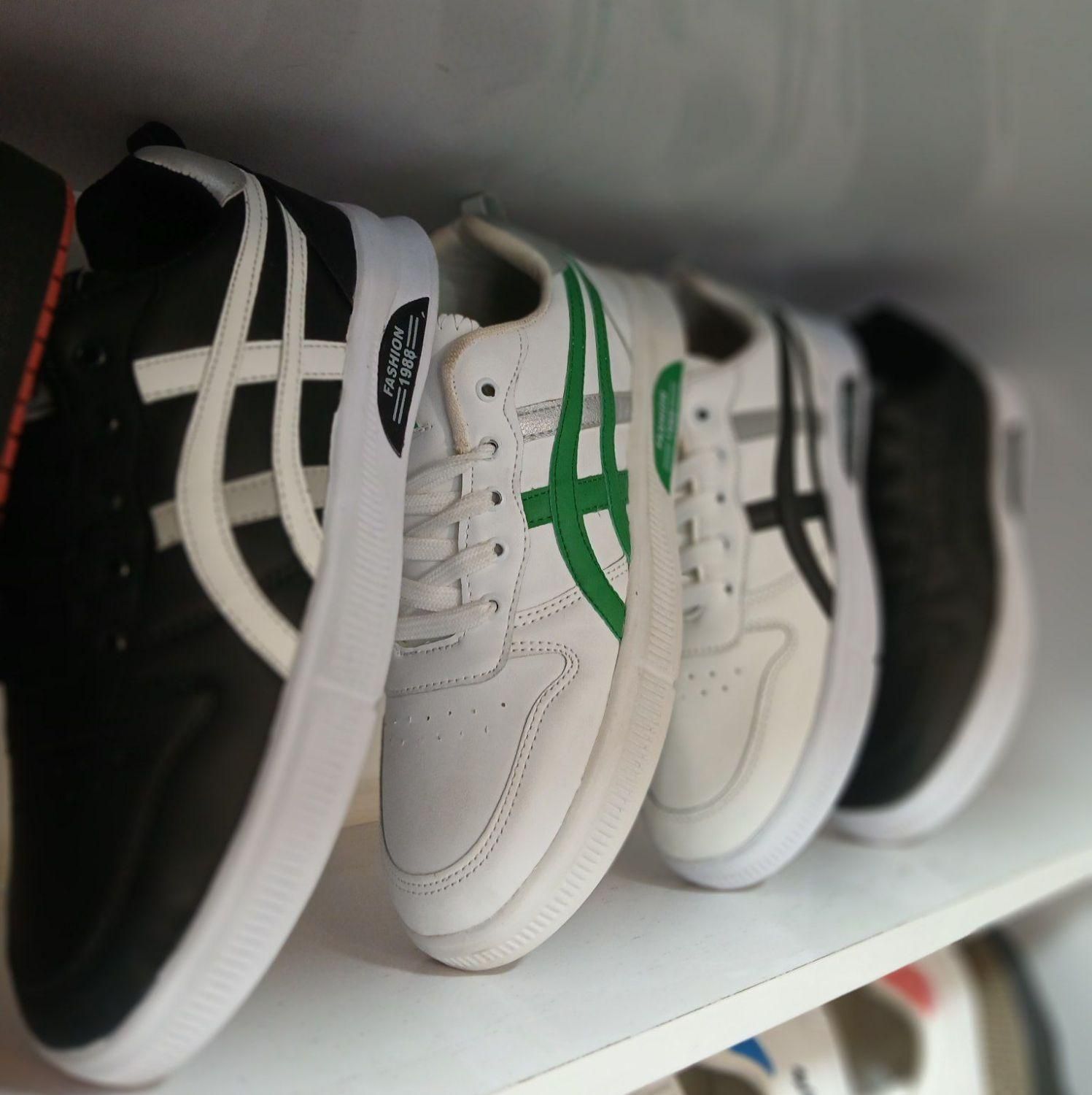 کتانی فشیون 1988 مردانه|کیف، کفش، کمربند|تهران, زمزم|دیوار