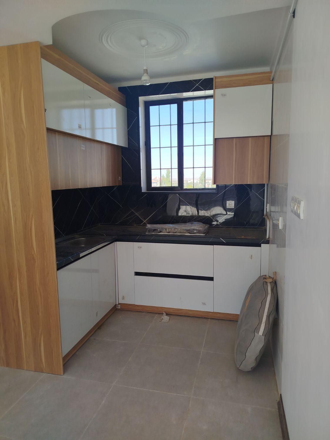 کابینت کمد دیواری اکس چوب   اقساط 6 ماه|خدمات پیشه و مهارت|کرمان, |دیوار