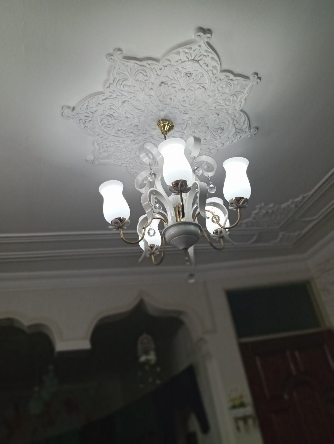 لوستر ۵ شاخه جنس فایبرگلس|لوستر و چراغ آویز|اسلامشهر, شهرک قائمیه|دیوار