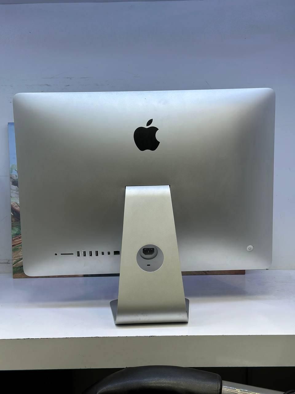 iMac 21.5 رم 16 گیگ مناسب طراحی و کار اداری آیمک|رایانه رومیزی|اردبیل, |دیوار