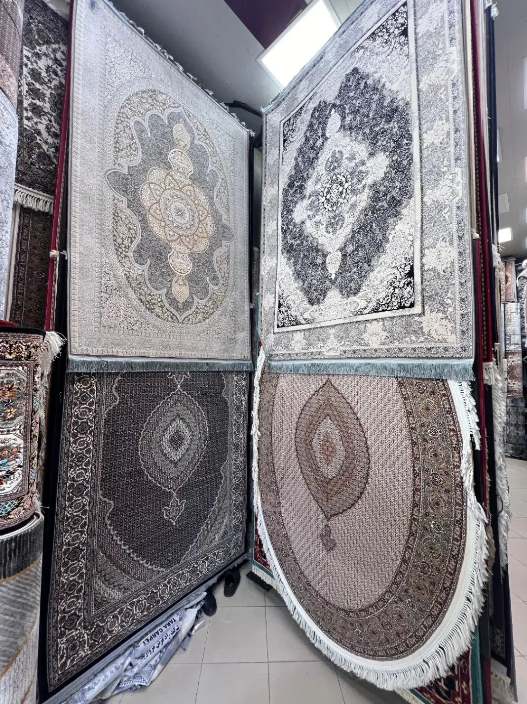 فرش قالیچه ۱۲۰۰ شانه (قیمت کارخانه در فرش نادر)|فرش|تبریز, |دیوار