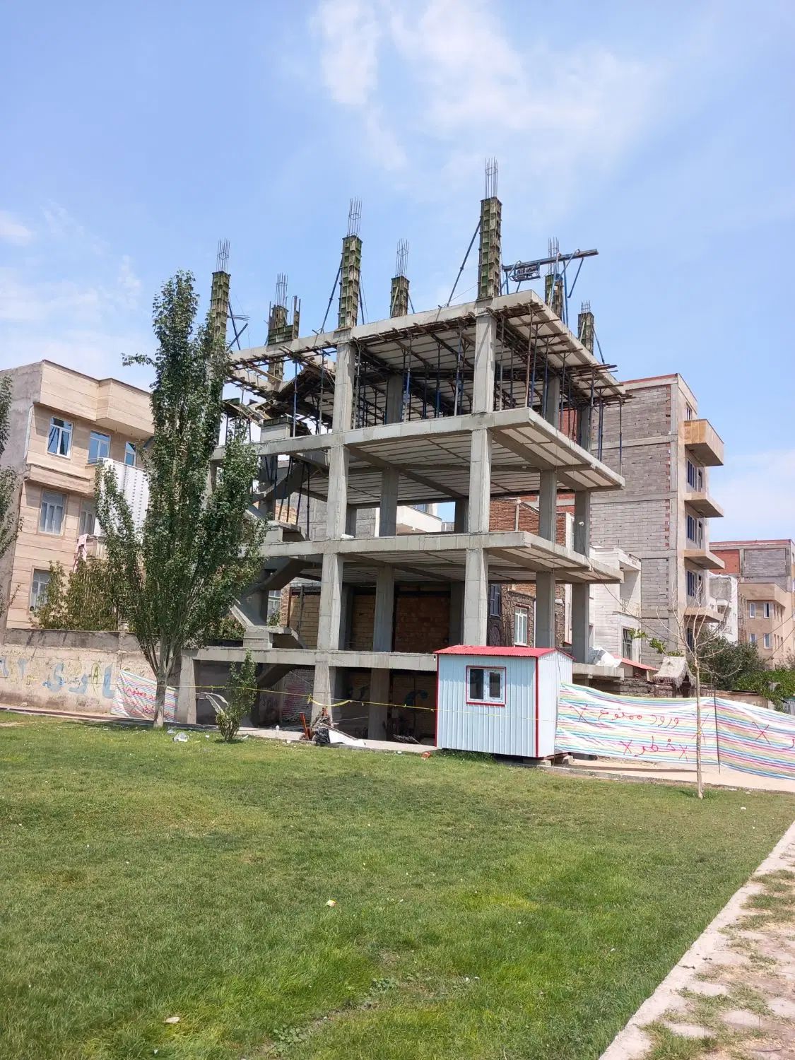 آپارتمان شهرک رازی ط۴ بهارخواب ۱۲۵مترمفید|پیش‌فروش املاک|اردبیل, |دیوار