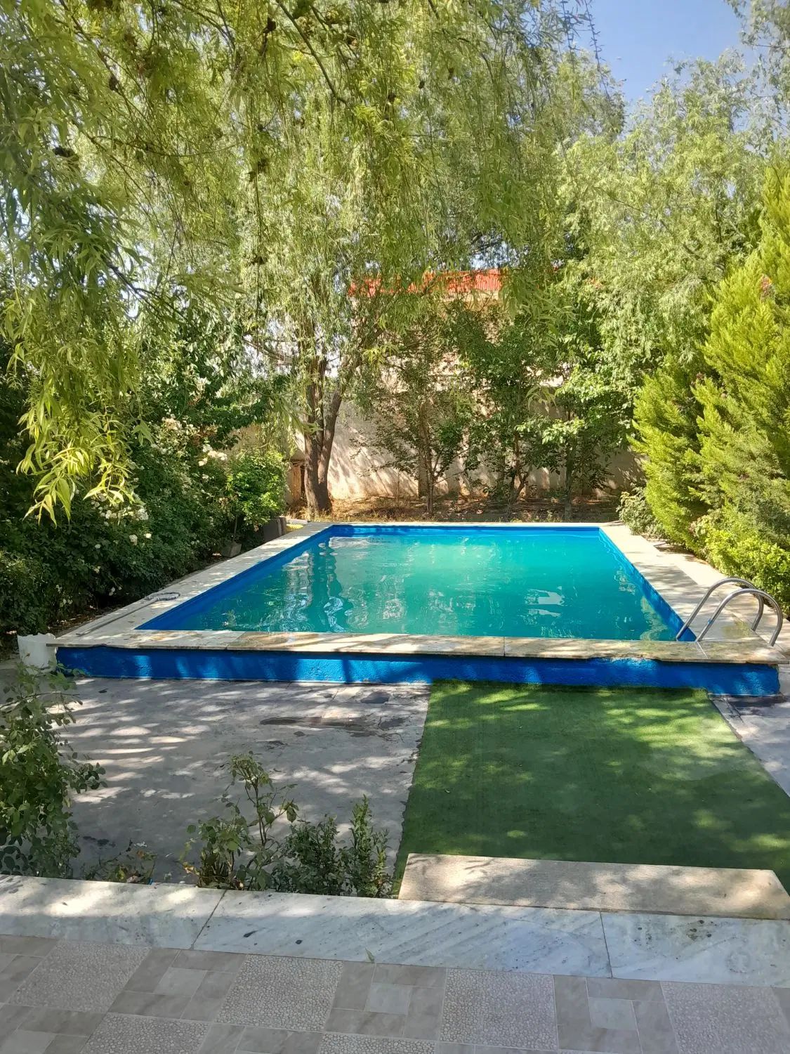 اجاره روزانه و ساعتی ویلا زیبای کردان جنوبی|اجارهٔ کوتاه‌مدت ویلا و باغ|چهارباغ, |دیوار
