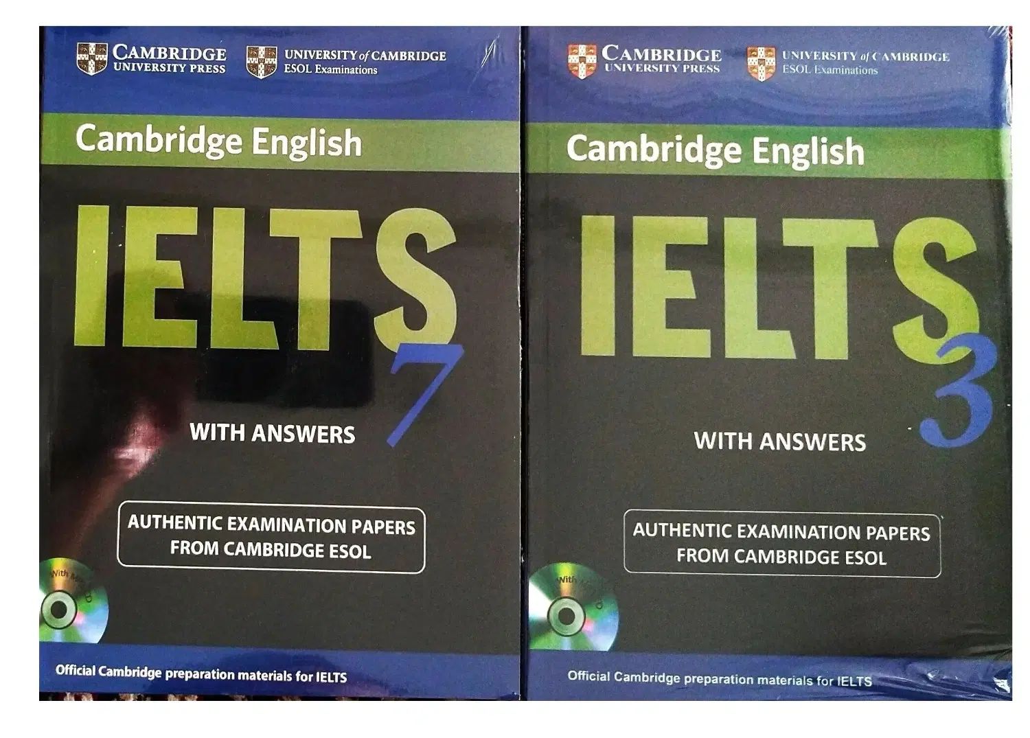 کتاب زبان انگلیسی IELTS تعداد ۷ عدد باهم|کتاب و مجله آموزشی|تهران, اباذر|دیوار