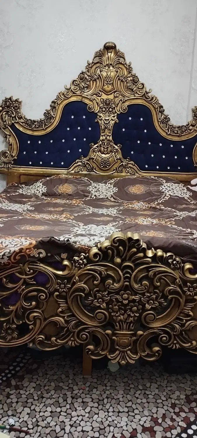تخت دونفره چوب راش|تخت و سرویس خواب|تهران, ارم|دیوار