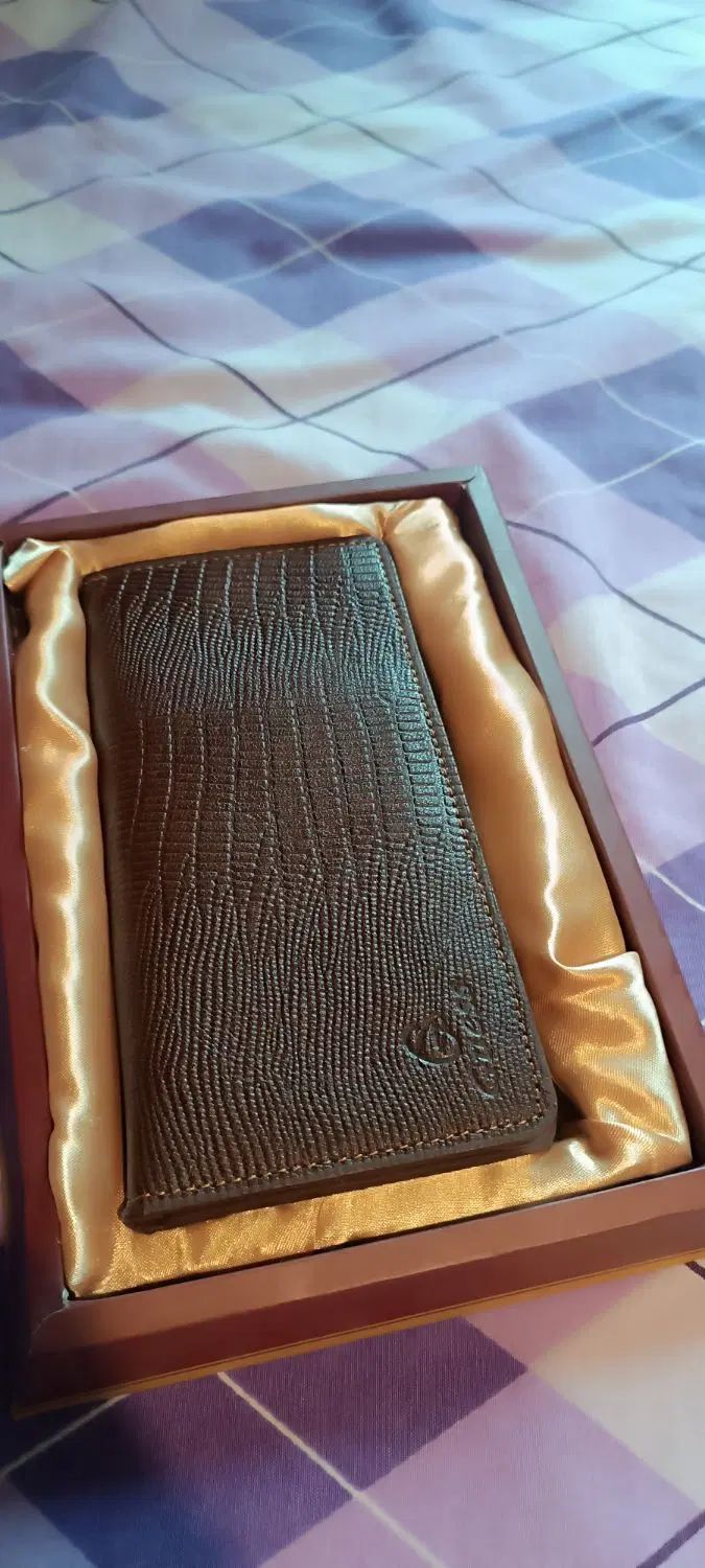 کیف دسته چکی چرم برند guess|کیف، کفش، کمربند|تهران, تهرانپارس غربی|دیوار