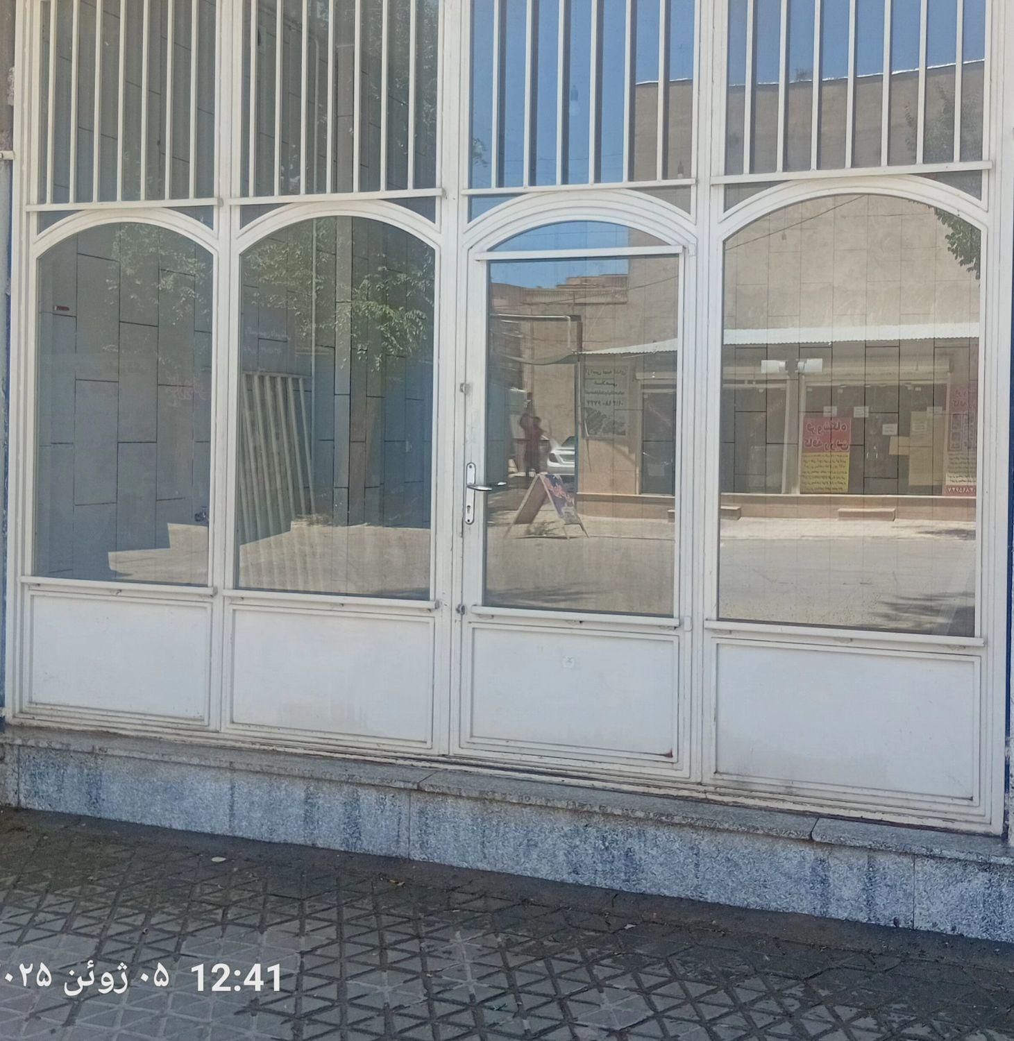 اجاره مغازه فارسان خیابان هلال احمر جنب اتاق اصناف|اجارهٔ مغازه و غرفه|شهرکرد, |دیوار