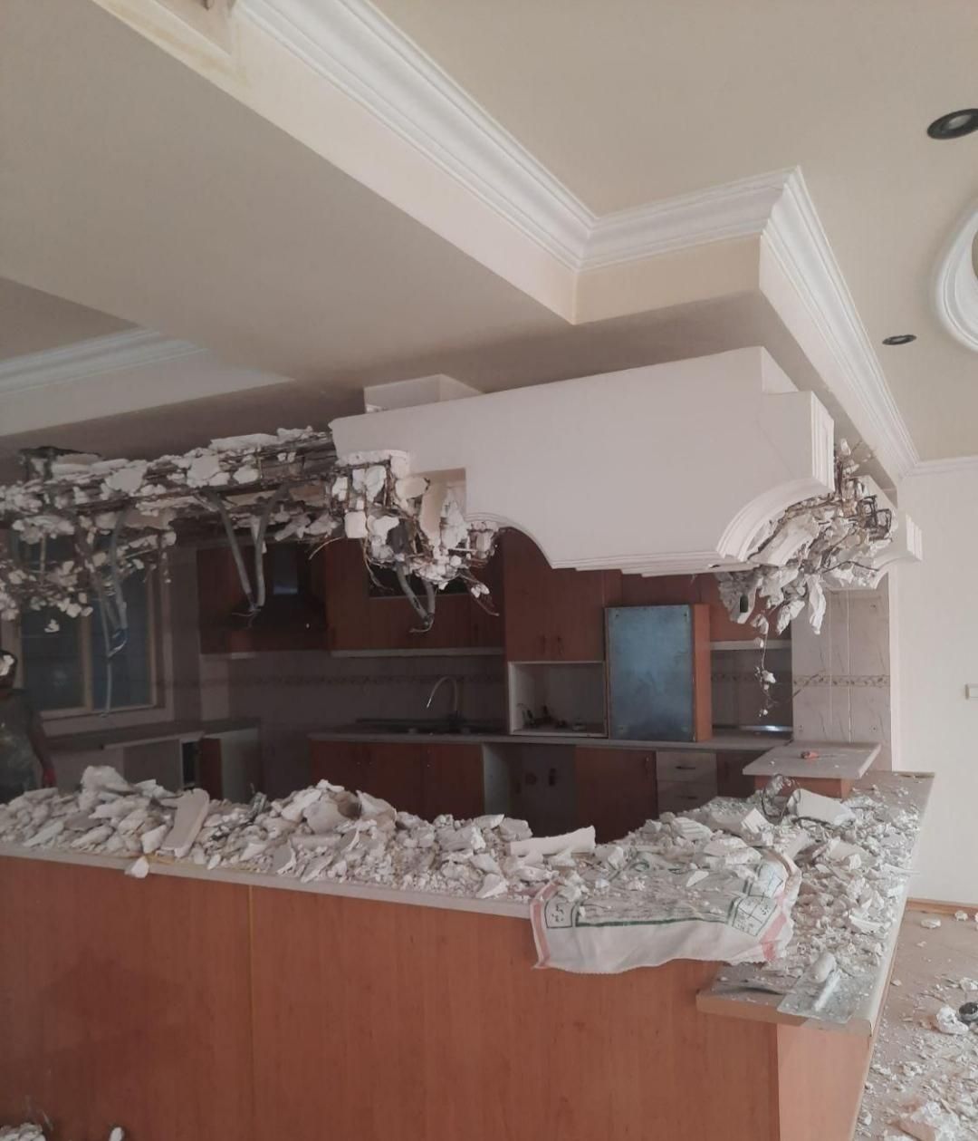 گچکاری کاشیکاری گچ‌کاری کاشی کاری سرامیک کاری|خدمات پیشه و مهارت|تهران, تهرانسر شرقی|دیوار