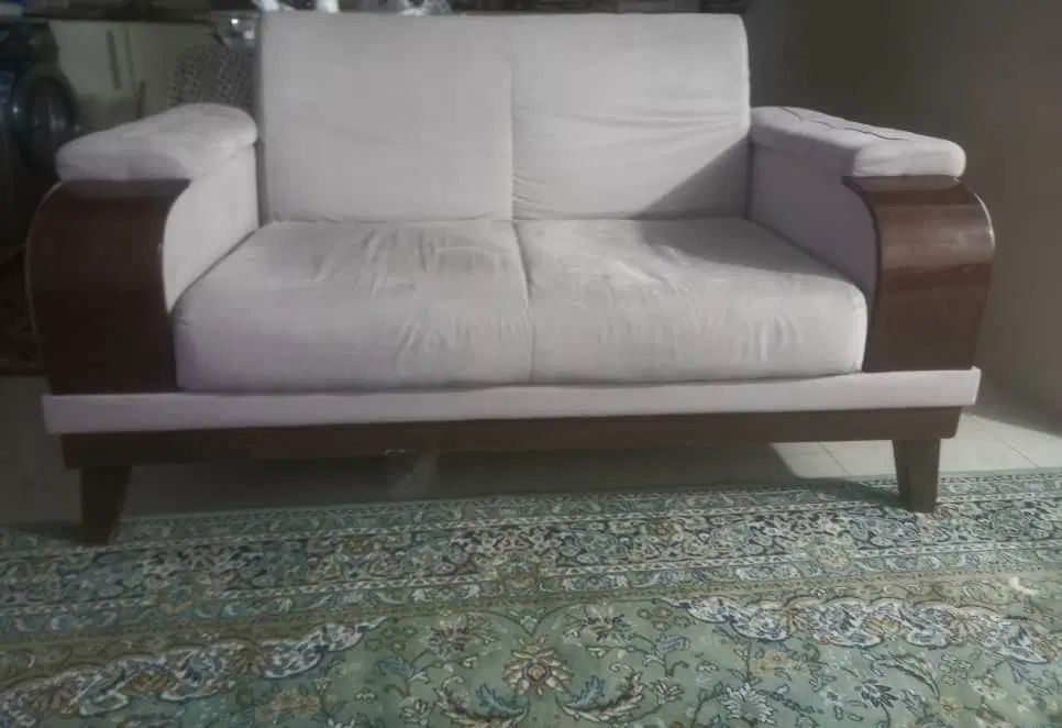 مبلمان راحتی ۵ نفره (تختخواب شو)|مبلمان خانگی و میز عسلی|تهران, آرژانتین|دیوار