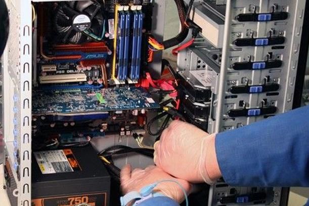 نصب ویندوز و تعمیر کامپیوتر،موبایل و پرینتر در محل|خدمات رایانه‌ای و موبایل|تبریز, |دیوار