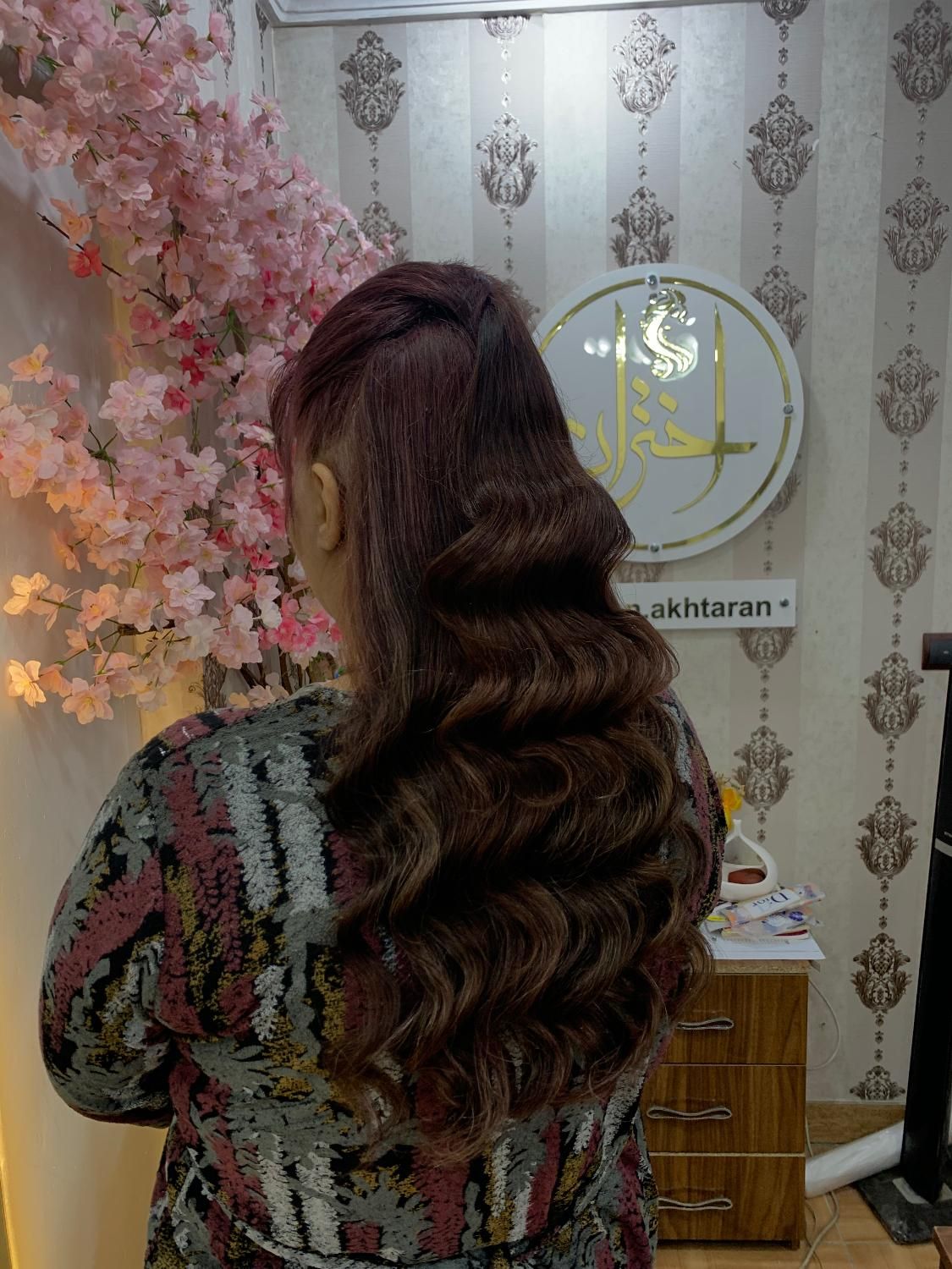 اموزش ارایشگری|خدمات آموزشی|رشت, رشتیان|دیوار