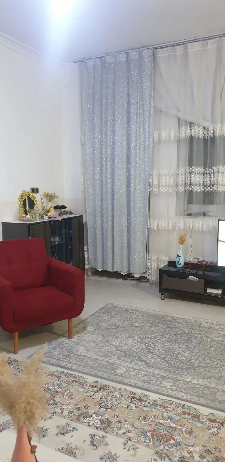 پرده تور ترک وشال شاین.وبقیه وسایل زیر قیمت|حراج|کرمانشاه, |دیوار