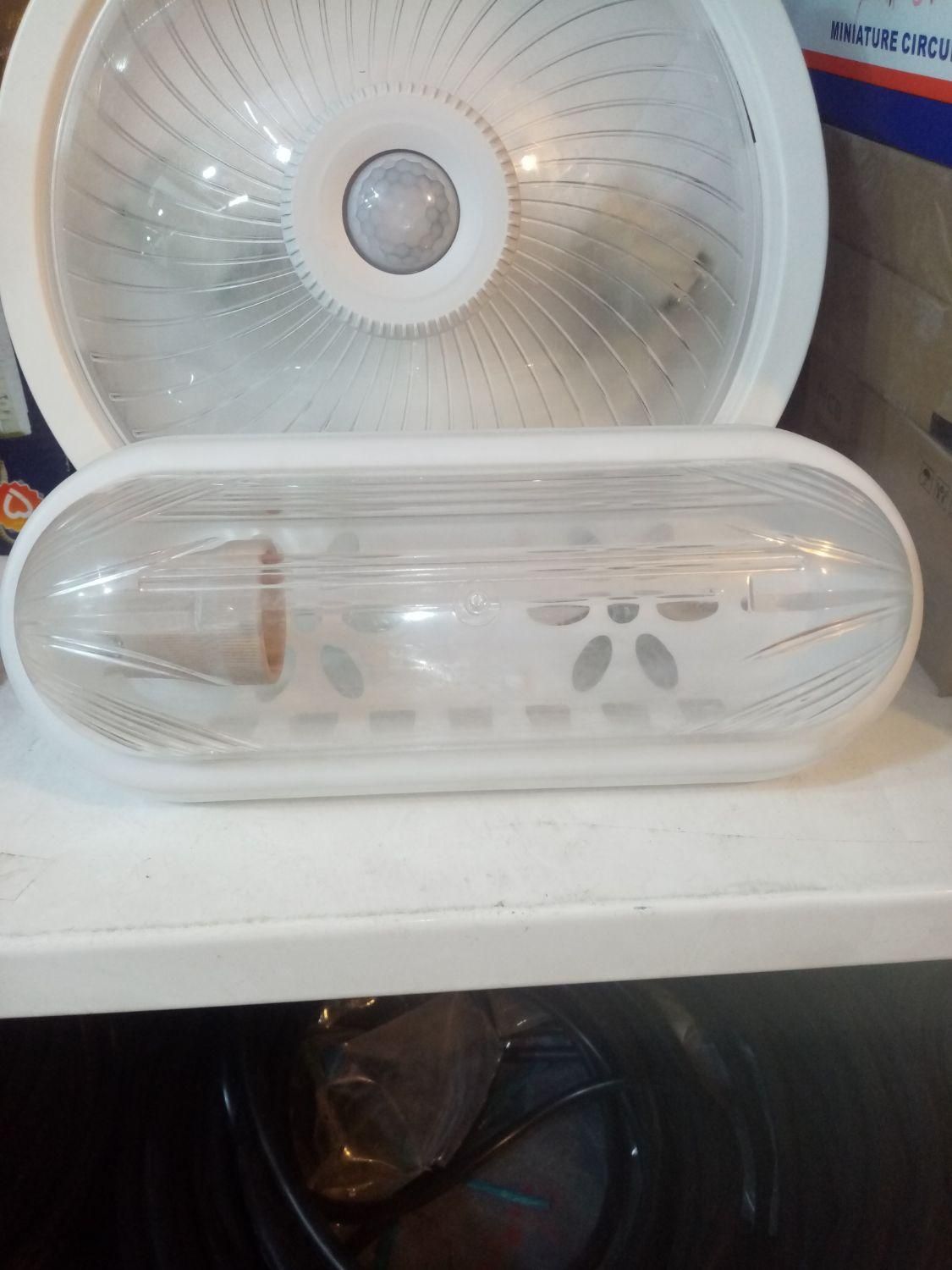 چراغ سقفی سنسوردار و حمامی|لامپ و چراغ|شیراز, پودنک|دیوار