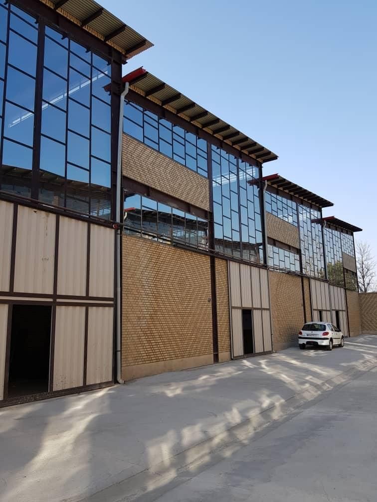 اجاره ۲۰۰ متر سالن نزدیک مترو شاهد|اجارهٔ دفتر صنعتی، کشاورزی، تجاری|باقرشهر, |دیوار