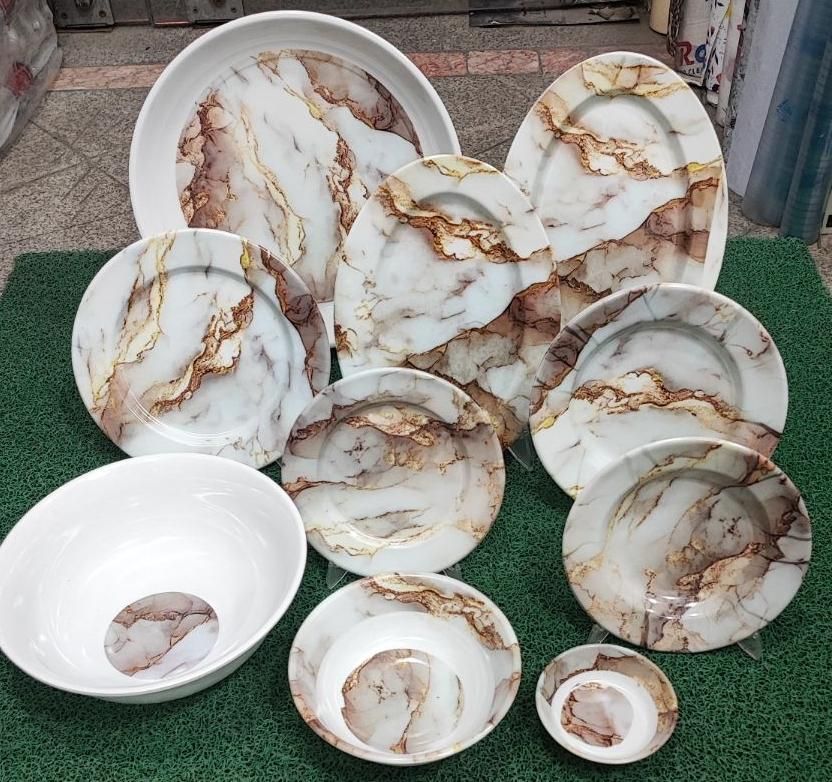 سرویس ملامین گرد*طرح سنگ *قهوه ای|ظروف سرو و پذیرایی|مشهد, کارمندان دوم|دیوار