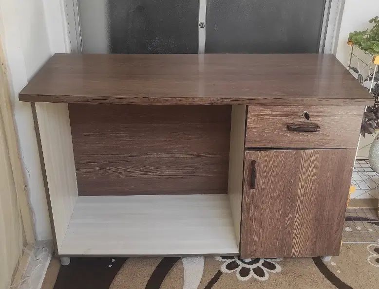 میز MDF ابعاد 120 در 60|میز تحریر و کامپیوتر|رشت, تازه آباد|دیوار