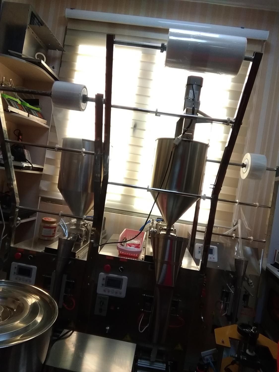 ساشه زن مایعات|ماشین‌آلات صنعتی|تهران, باغ فردوس|دیوار