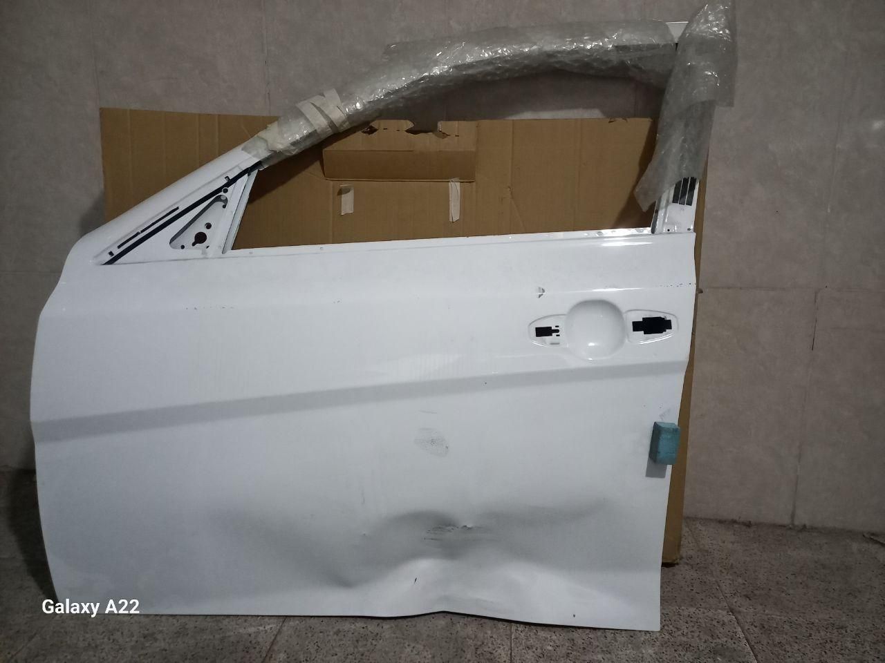 درب دنا پلاس سمت راننده فابریک با خسارت جزئی|قطعات یدکی و لوازم جانبی|تهران, گلچین|دیوار