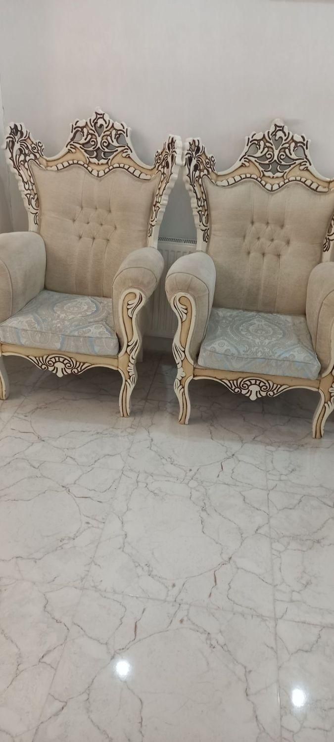 مبل ۷ نفره ، میز ناهارخوری، آیینه و شمعدون، بوفه|مبلمان خانگی و میز عسلی|گلستان (تهران), |دیوار