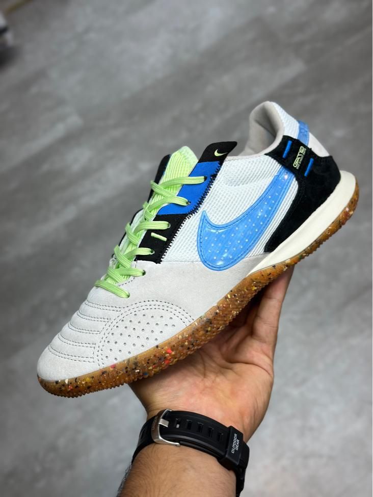 کتونی فوتسال نایک مدل استریت گتو|کیف، کفش، کمربند|اصفهان, علی قلی آقا|دیوار