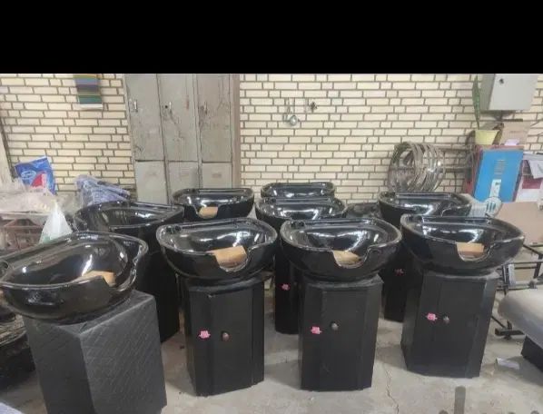 صندلی کراتین آینه کنسول مون لایت سرشور اکستنشن تخت|آرایشگاه و سالن‌های زیبایی|شیراز, آبیاری|دیوار