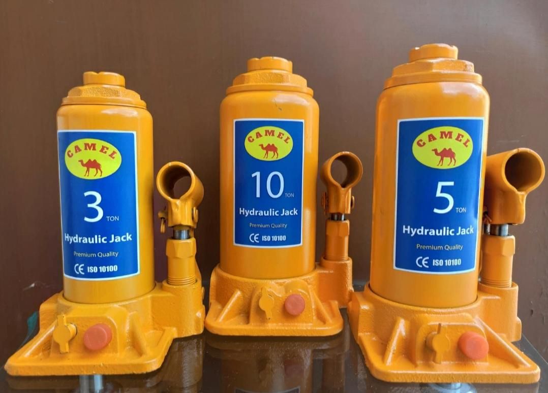 جاده بدون جک معنی نداره|قطعات یدکی و لوازم جانبی|شیراز, شهرک والفجر|دیوار