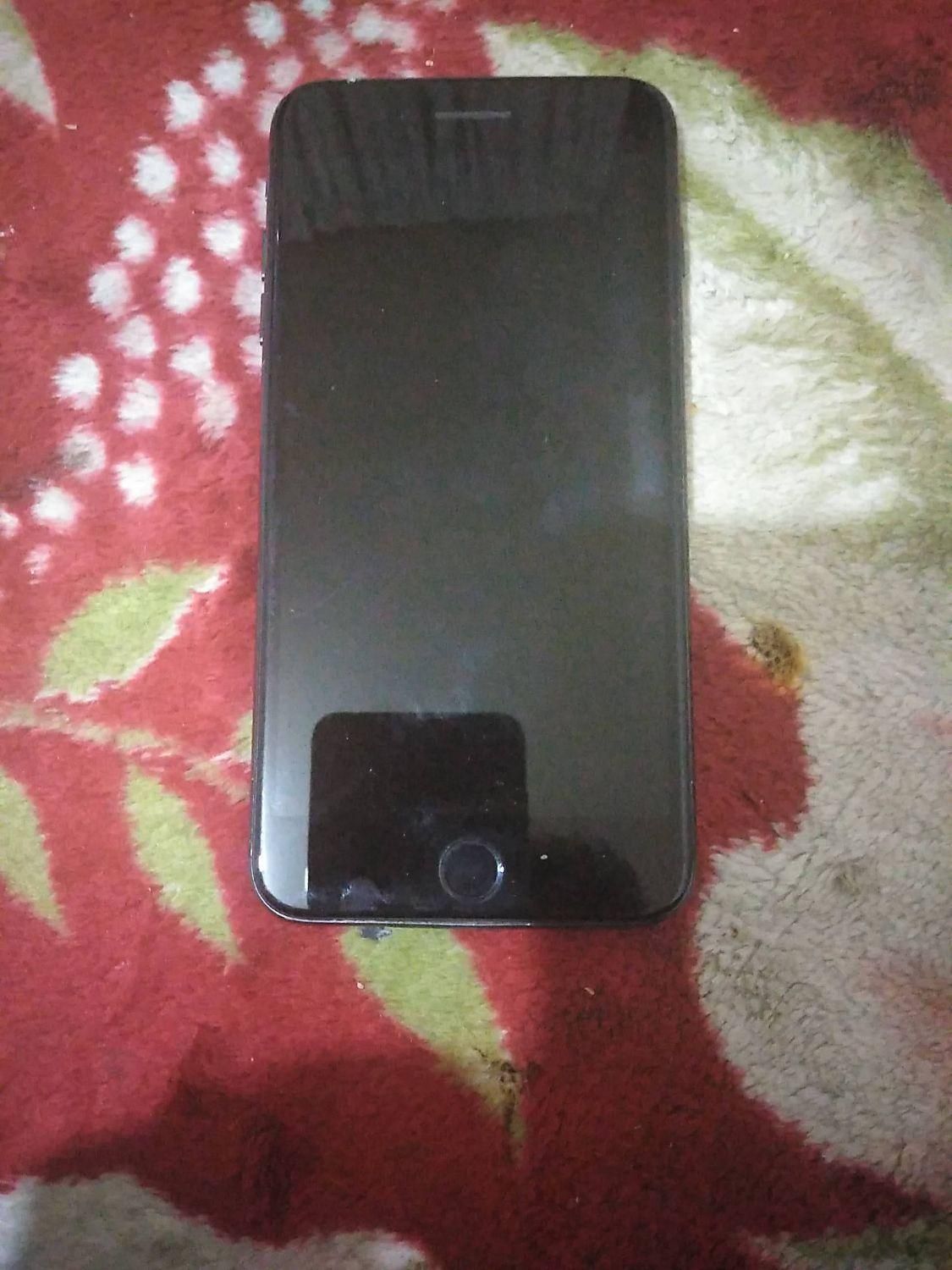 اپل iPhone 8 Plus با حافظهٔ ۲۵۶ گیگابایت|موبایل|تهران, تهرانپارس غربی|دیوار