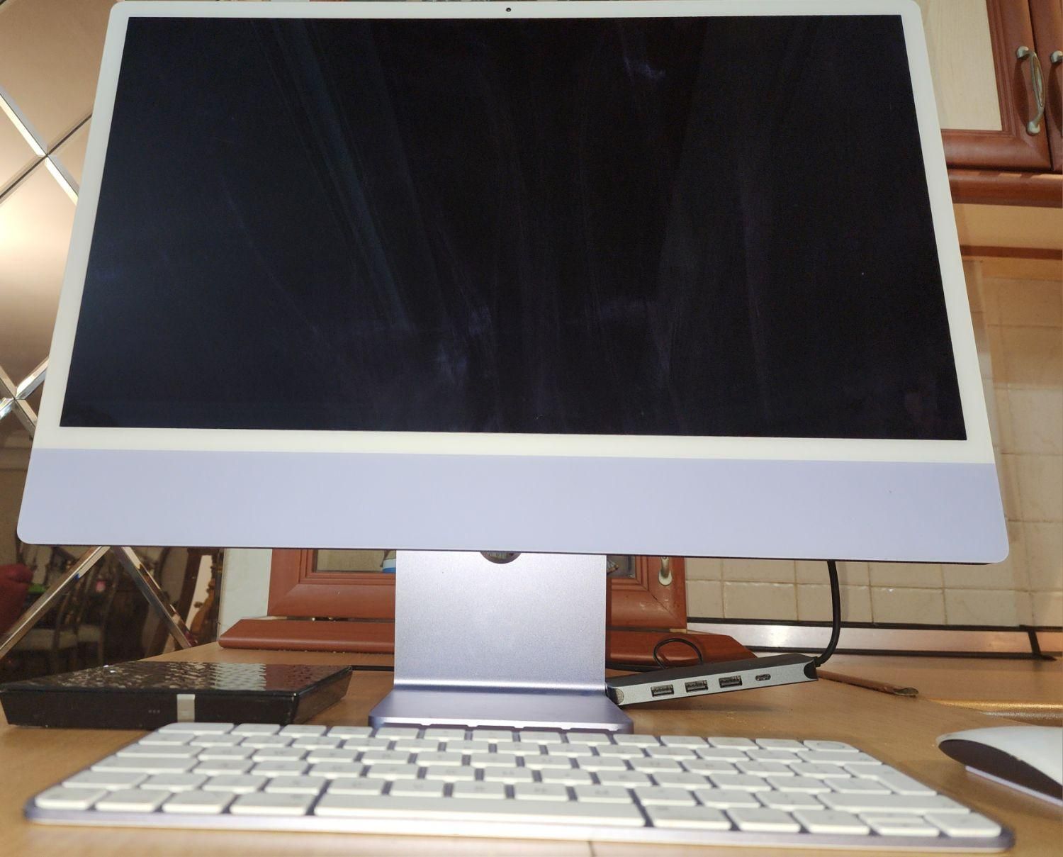 فروش iMac 24 اینچ 2021 با تراشه M1 رنگ بنفش یاسی|رایانه رومیزی|رشت, گلسار|دیوار