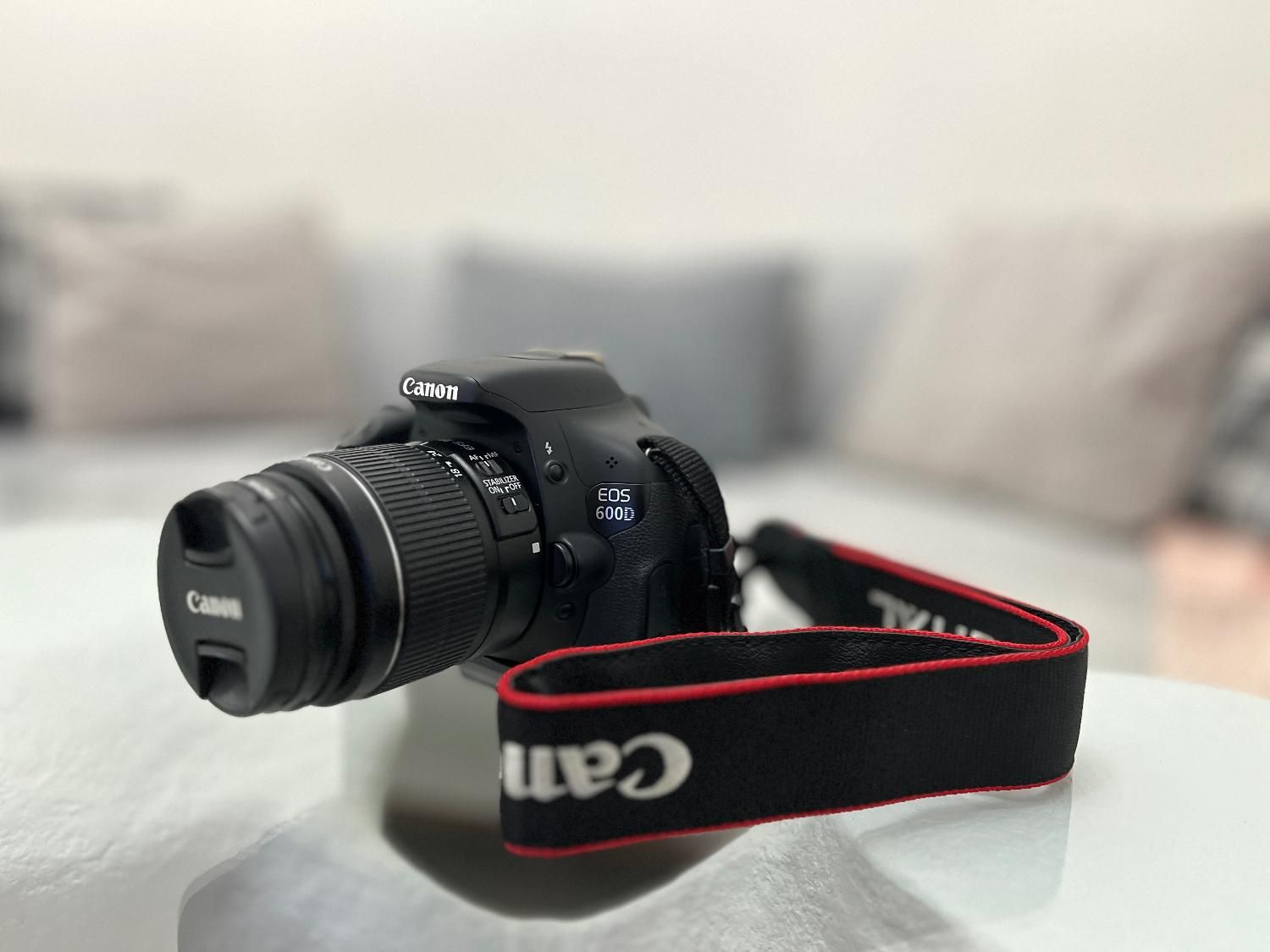 دوربین canon 600D بهمراه کیف و سه پایه|دوربین عکاسی و فیلم‌برداری|تهران, ولنجک|دیوار