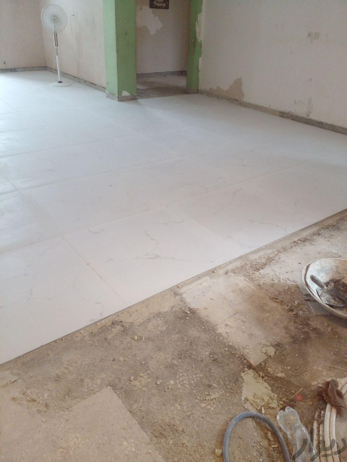 کاشی کاری و سرامیک کاری|خدمات پیشه و مهارت|اراک, |دیوار