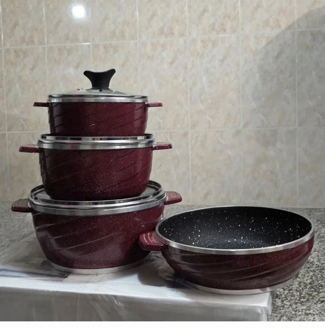 سرویس قابلمه چدن|ظروف پخت‌وپز|اصفهان, سلطان‌آباد|دیوار