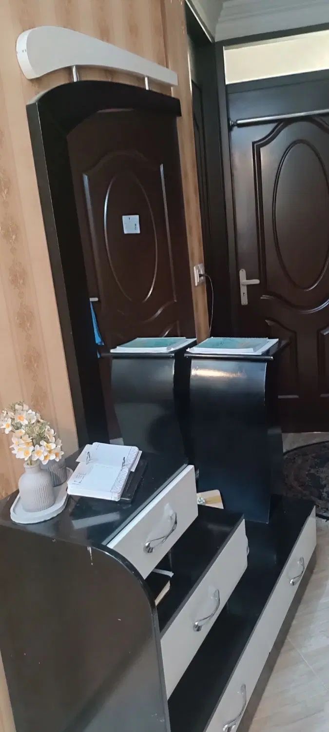 آیینه دراور سفید مشکی|جاکفشی، کمد، دراور|مشهد, امام خمینی|دیوار
