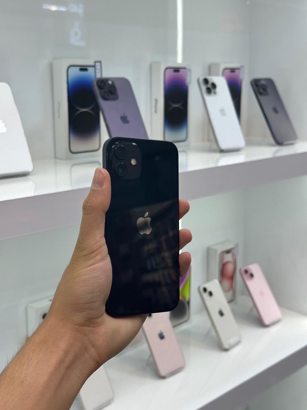اپل iPhone 12 با حافظهٔ ۱۲۸ گیگابایت|موبایل|اصفهان, احمدآباد|دیوار